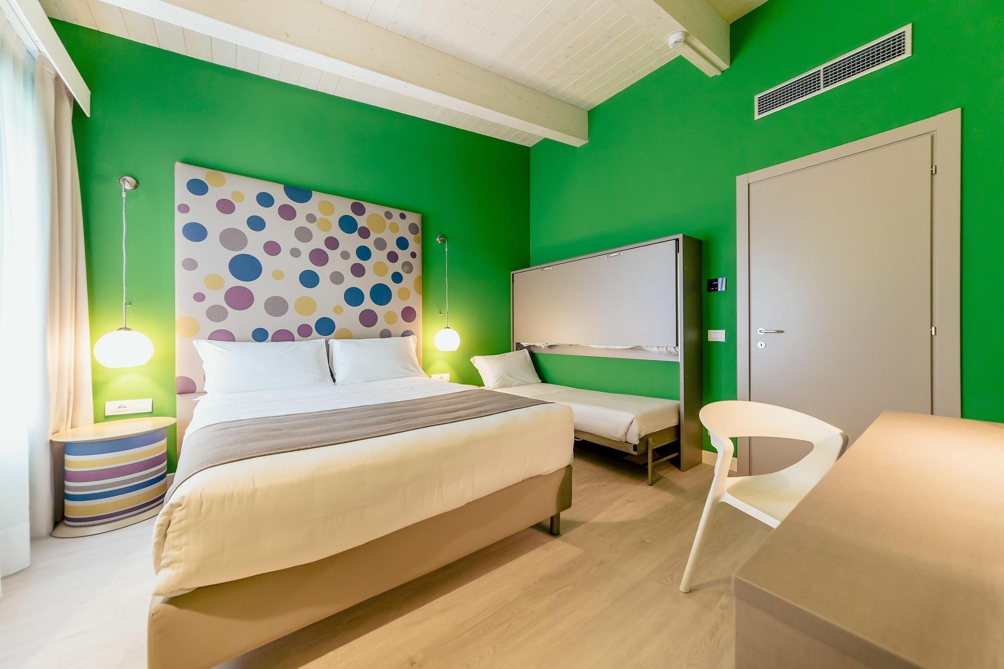 Diamante Mhotel كولّينيو المظهر الخارجي الصورة