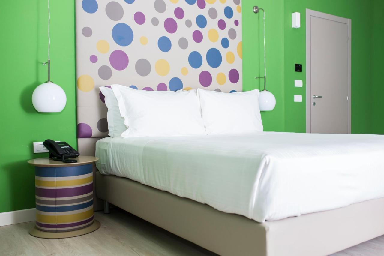 Diamante Mhotel كولّينيو المظهر الخارجي الصورة