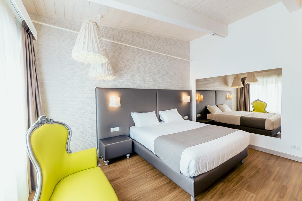 Diamante Mhotel كولّينيو المظهر الخارجي الصورة