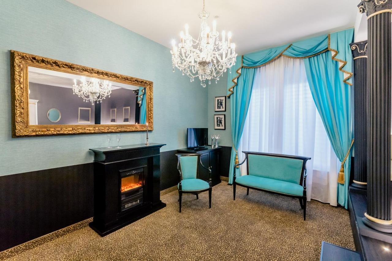 Diamante Mhotel كولّينيو المظهر الخارجي الصورة