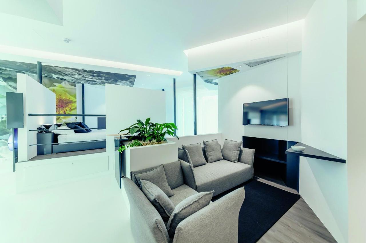 Diamante Mhotel كولّينيو المظهر الخارجي الصورة